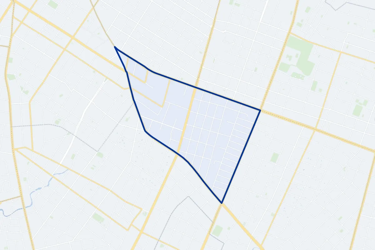 Pinozá, a neighborhood of Asunción: map of its boundary, streets and green spaces
